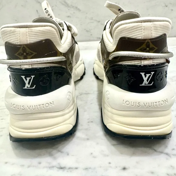 Authentic Louis Vuitton Women’s  Run 55 Trainers Sneakers - size 6.5 US - Picture 14 of 15